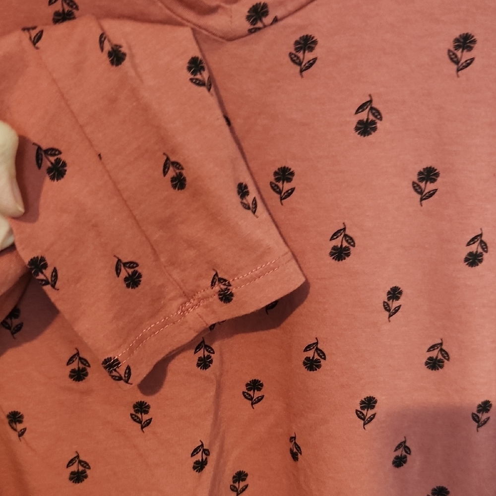 dip Coral Long Sleeve Top with Black Pattern - Picture 3 of 5